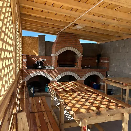 Πανσιόν Teddy House *