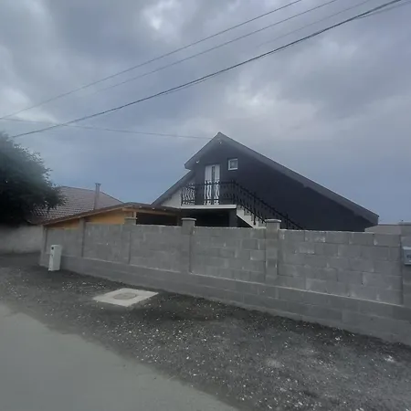 Teddy House Konukevi